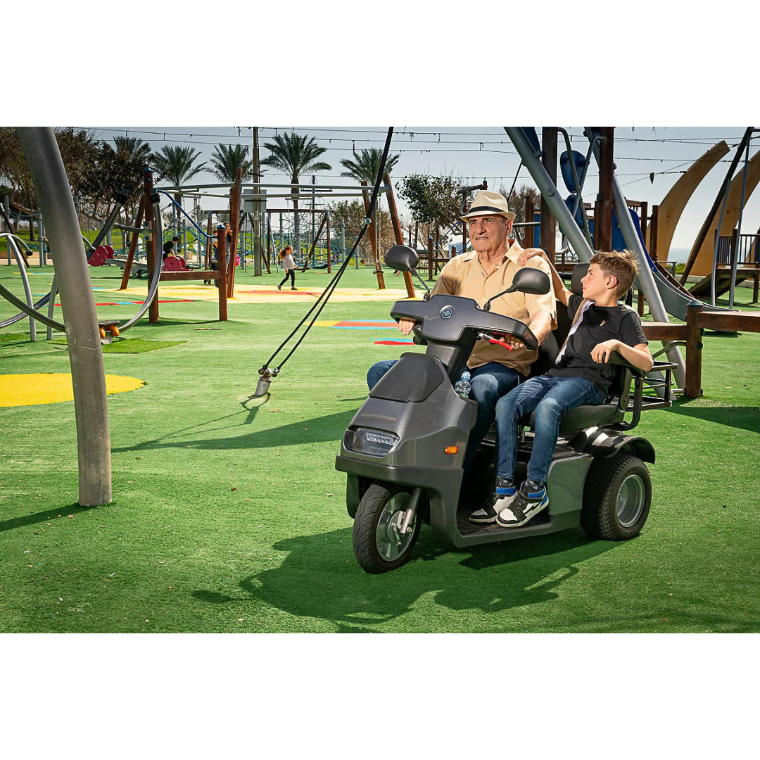 Afikim Afiscooter S3 HD Bariatric 3-Wheel Electric Scooter - Image 5