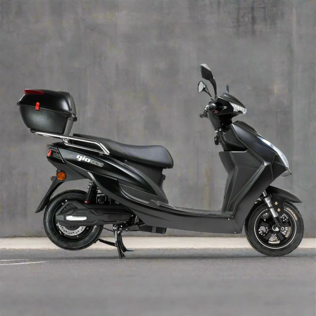 GIO Phoenix Premium Electric Scooter - Image 6