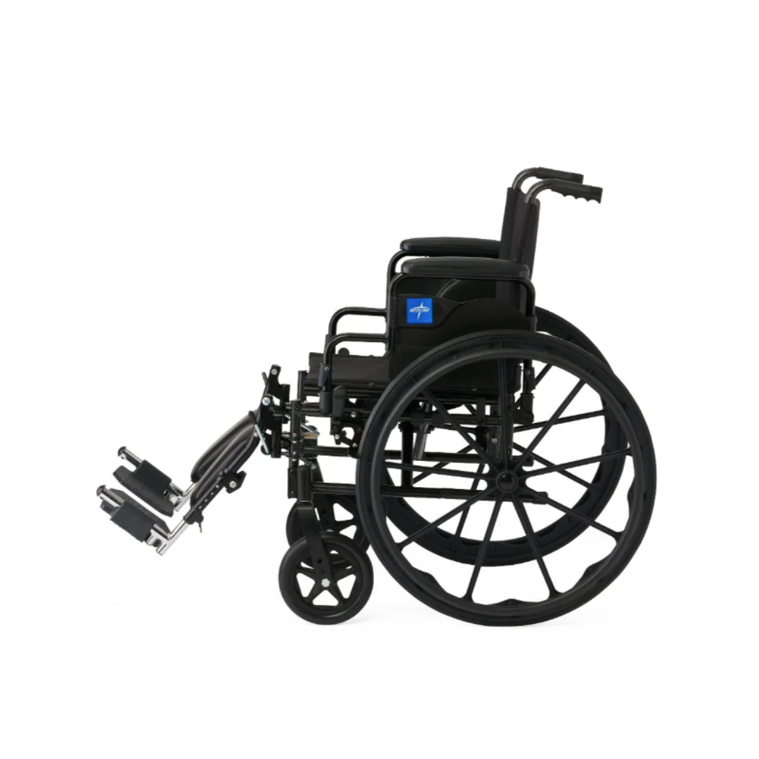Medline Guardian K4 Wheelchair with Desk-Length Arms - Image 4