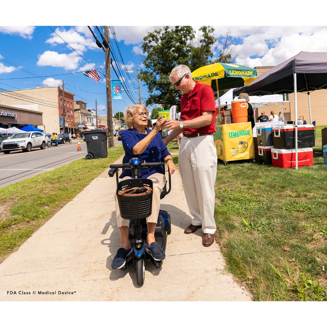 Pride Mobility Go Go® Elite Traveller 3-Wheel Mobility Scooter - Image 3